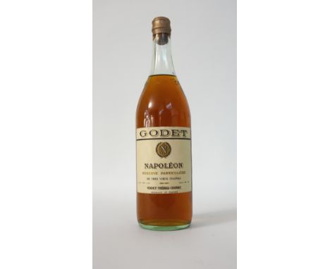 GODET NAPOLEON RESERVE PARTICULAIRE COGNAC CIRCA 1940'S
A good older bottling of Godet Napoleon Reserve Particulaire de Tres 