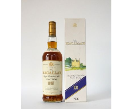 MACALLAN 18YO - 1976
A bottle of the Macallan 18 year old single malt scotch whisky.  75cl.  43% abv.  Distilled in 1976.  Bo