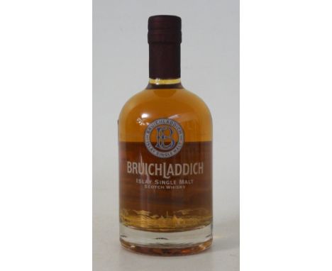 BRUICHLADDICH - TEAM VALINCH
1 bottle.  Bruichladdich "Team Valinch" Single Malt Scotch Whisky.  50cl.  52.4% abv.  Bottle no