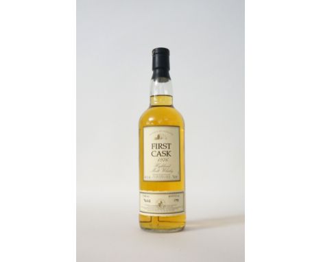 BLAIR ATHOL 26YO 1976 - FIRST CASK
A rare single malt scotch whisky from Blair Athol Distillery bottled by Direct Wines as pa