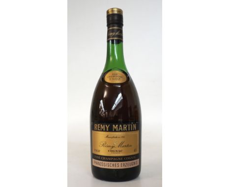 REMY MARTIN V.S.O.P. FINE CHAMPAGNE 1970'S
A bottling of Remy Martin Fien Schampagne Cognac from the 1970's.  Darker livery c