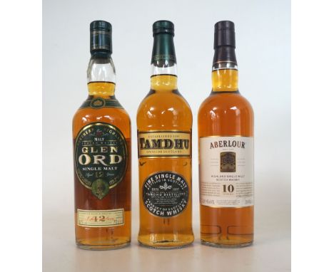 3 SINGLE MALTS
A selection of three single malt scotch whiskies, including:  ABERLOUR 10 YEAR OLD.  70cl.  40% abv.  In origi