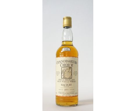 MACDUFF 1975 - CONNOISSEURS CHOICE
An older bottling of Macduff Single Malt Scotch Whisky bottled by Gordon & MacPhail under 