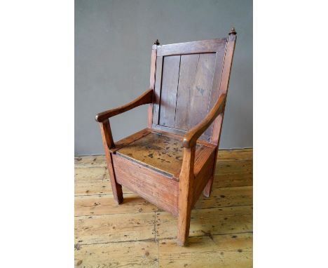GEORGIAN PINE FRAMED OAK PANELLED RUSTIC COMMODE CHAIR (54cm wide, 45cm deep, 106cm high) 