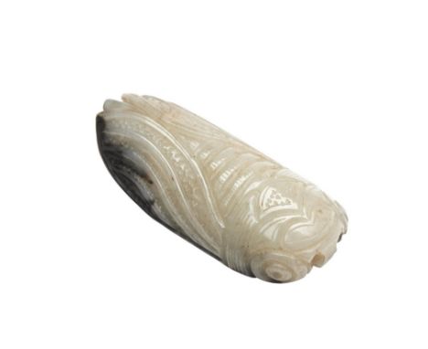 MING-STYLE CARVED JADE PENDANT QING DYNASTY formed as a beetle 5.5cm long