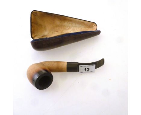 COUNTRYMAN GENUINE BLOCK MEERSCHAUM PIPE IN CASE APPROX L: 6"