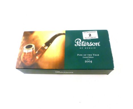 BOXED PETERSON PIPE OF THE YEAR LIMITED EDITION 2004 PIPE 321/1000 WITH SILVER RIMS