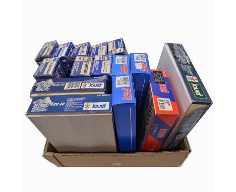 Jouef HO gauge model railway coaches and coach sets, fifteen including ref 8710 Rame BUDD 3 coaches; ref 8622 SNCF class BR Z