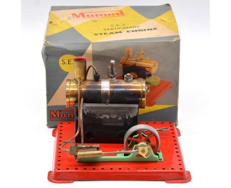 Mamod SE2 stationary steam engine, boxed