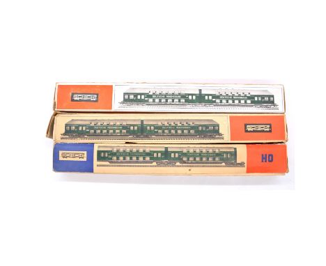 Schicht HO gauge model railway double-decker passenger coach sets, three DR 2-part sets, all boxed. 
