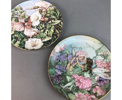 COLLECTION OF VARIOUS CERAMIC WALL PLATES, including Heinrich and B&amp;G, depicting animals and fairytale scenes
