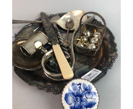 GROUP OF SILVER PLATED ITEMS, including a silver plated pill box, the ceramic lid with blue floral decoration