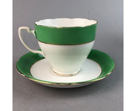 PART GRAFTON CHINA TEA SERVICE, decorated in green and gilt, including sugar and cream, 8 cups and 12 saucers