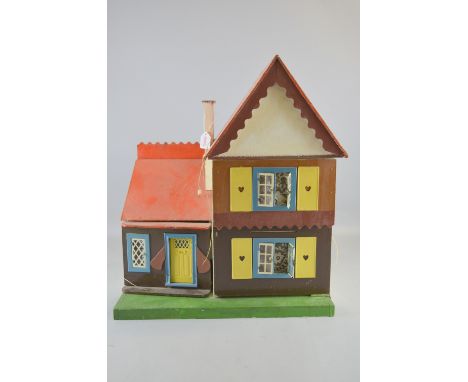 1970's doll's house, Provenance:  From a single owner collection of over 300 dolls including: Armand Marseille, Barbie, Effan