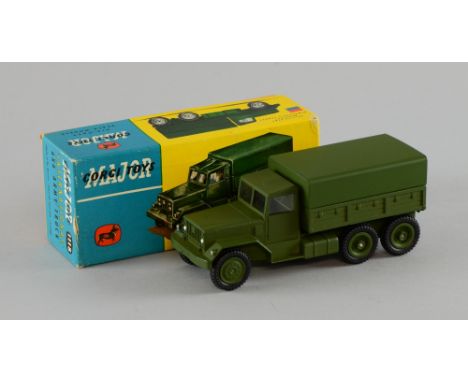 Major Corgi Toys No. 1118 die cast 'International' 6x6 Army Truck with original box, Model and box in excellent condition