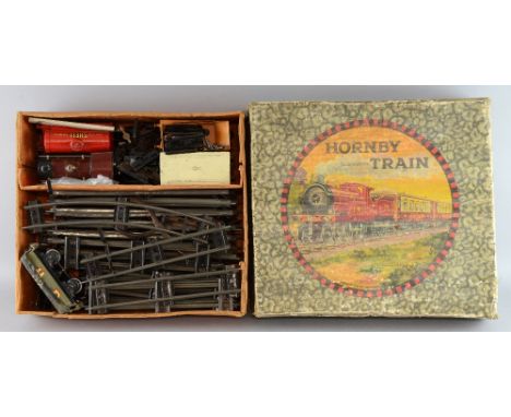 Hornby 'O' gauge clockwork tin-plate train set with tank engine and rolling stock, boxed,  