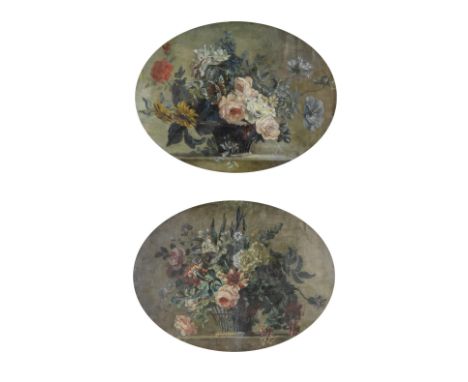 Ecole française, XIXe sièclePaniers de fleurs une paire, huile sur panneau, ovalea pair, oil on panel, oval59 x 83cm (23 1/4 