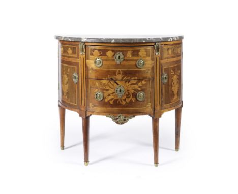 Commode en marqueterie d'amarante, sycomore et bois de rose, estampilléé J.M. Schiler d'époque Louis XVIDe forme demie lune à
