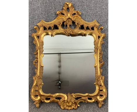 Wall mirror, carved giltwood in the Chinese Chippendale style. H.100 W.67cm 