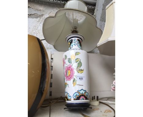 Pottery table lamp 