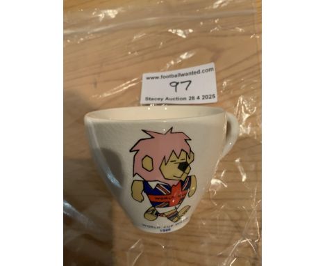1966 World Cup Willie Tea Cup: Stunning condition and never used with Willie looking very bright above the words World Cup Wi