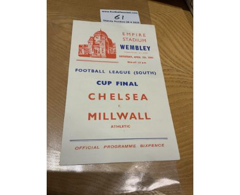 1945 Chelsea v Millwall Cup Final Football Programme: Excellent condition South Final played at Wembley with no writing. Slig