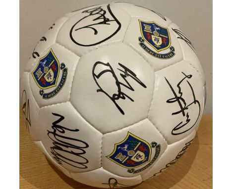 Tottenham 2001 - 2002 Fully Signed Football: Around 16 clear autographs to include Walker Ferdinand Sullivan Anderton Armstro