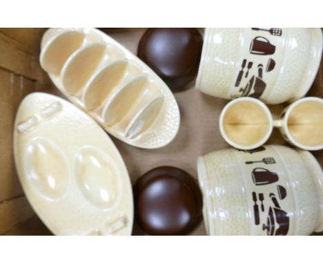 5 Sylvac 1960's Retro Gordon Brun Design items to include caddy jars, toast rack, spoon rest &amp; double egg cup (5) 
