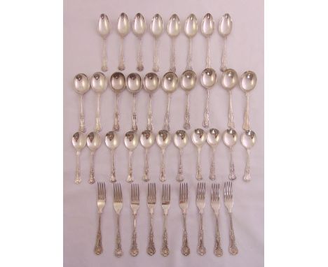 A quantity of Kings pattern silver plated flatware to include forks, table spoons, soup spoons and ice cream spoons