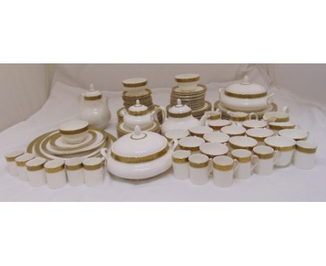Royal Doulton Belvedere pattern dinner and tea service to include plates, bowls, cups, saucers, coffee pot, sauce boat and se