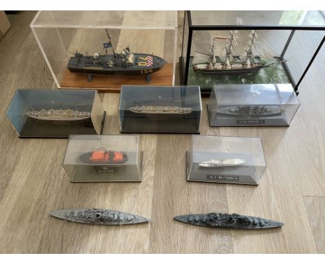 Nine assorted model vehicles.
Please check pictures carefully as there are no refunds on these items.