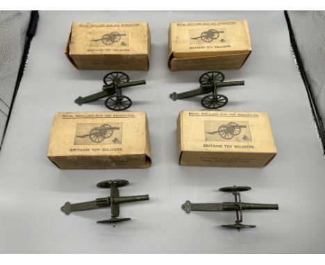 Four Royal Artillery Gun and Ammunition Britains Toy Soldiers