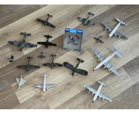 Sixteen assorted model vehicles.
Please check pictures carefully as there are no refunds on these items.