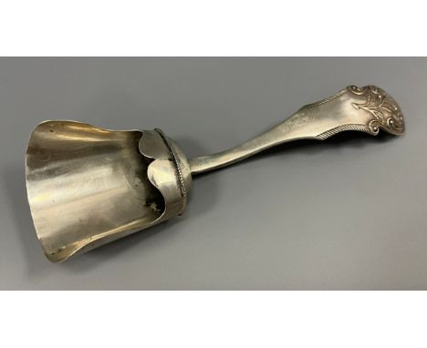 A 19th century Dutch silver caddy spoon, the handle cast with garden flowers within a c-scroll border, cupid's bow canopy, 10