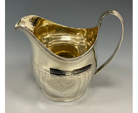 A George III silver cream jug, London 1806, 102.5g