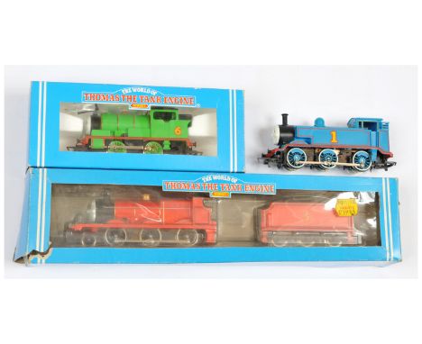 Hornby (GB) a boxed and unboxed group of Thomas The Tank Engine Steam Locomotives to include R852 2-6-0 "James" The Red Engin