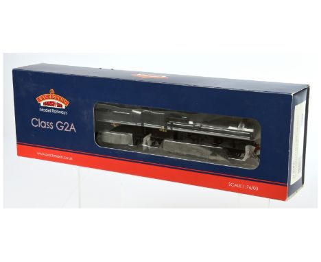 Bachmann 31-477DC 0-8-0 BR unlined black G2A Class Loco No.49361 with factory fitted DCC chip onboard. Condition is Near Mint