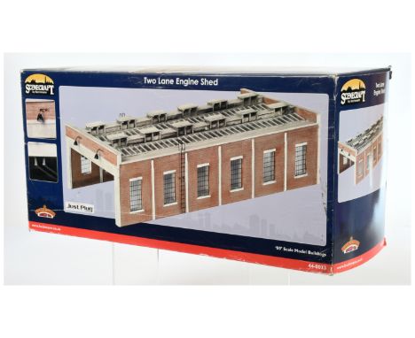 Bachmann 44-0033 Two Lane Engine Shed. Condition is Fair (has been previously repaired) om Fair to Good box.&nbsp;