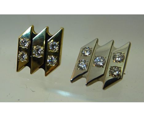 A Gentleman's yellow gold Tie Pin of contemporary design set with five diamonds, together with a matching white gold lapel ba