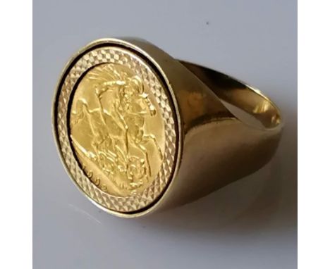 An Edwardian gold half-sovereign ring on a hallmarked 9ct yellow gold shank, 1902, size X, 12g