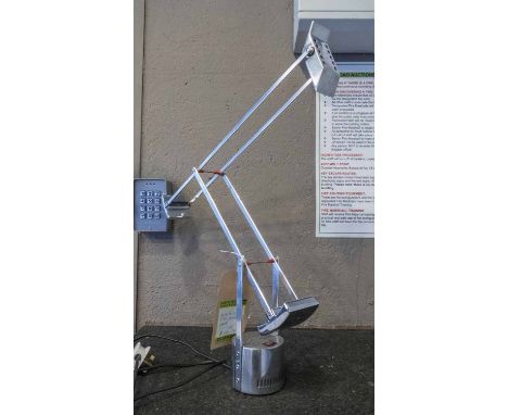 ARTEMIDE TIZIO DESK LAMP, by Richard Sapper, 70cm at tallest.