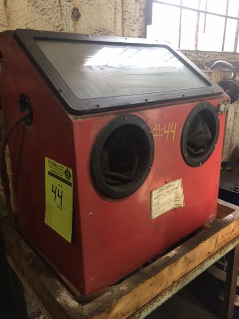 Central Pneumatic Blast Cabinet 42202