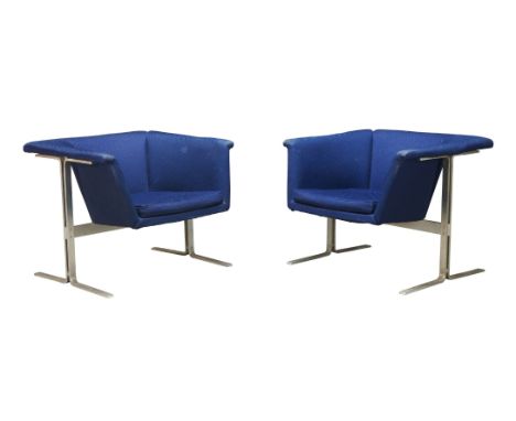 Geoffrey Harcourt (British b.1935), a pair of model '042' lounge chairs for Artifort,c.1963,The blue fabric upholstered seat 