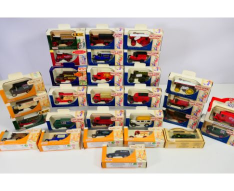Days Gone by Lledo - 29 boxed scale model motor vehicles to include Trackside, Showmans, etc, all appear mint in original win