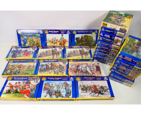 Italeri - 29 off 1/72 scale model kits, French Dragoons, Gaul Warriors, Templar Knights, French Hussars, Confederate Cavalry 
