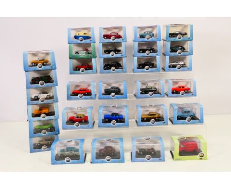 Oxford - 30 boxed 1/72 scale diecast model motor vehicles in plastic display cases; all appear in mint condition and housed i