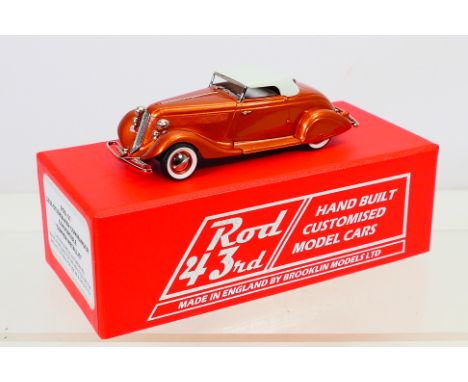 Brooklin Models - a boxed 1:43 scale Brooklin diecast ROD. 07 1935 Studebaker Commander Convertible "Copper Metallic".  The m
