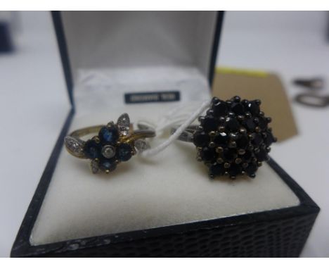 A collection of silver jewellery, various, to include a flower design dress ring, opal and rose quartz ring, and a black sapp