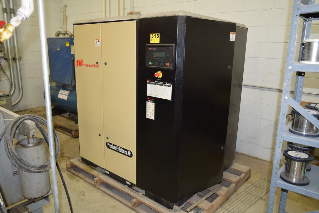 INGERSOLL RAND 50 HP MODEL IRN50H-CC SCREW TYPE AIR COMPRESSOR, S/N ...