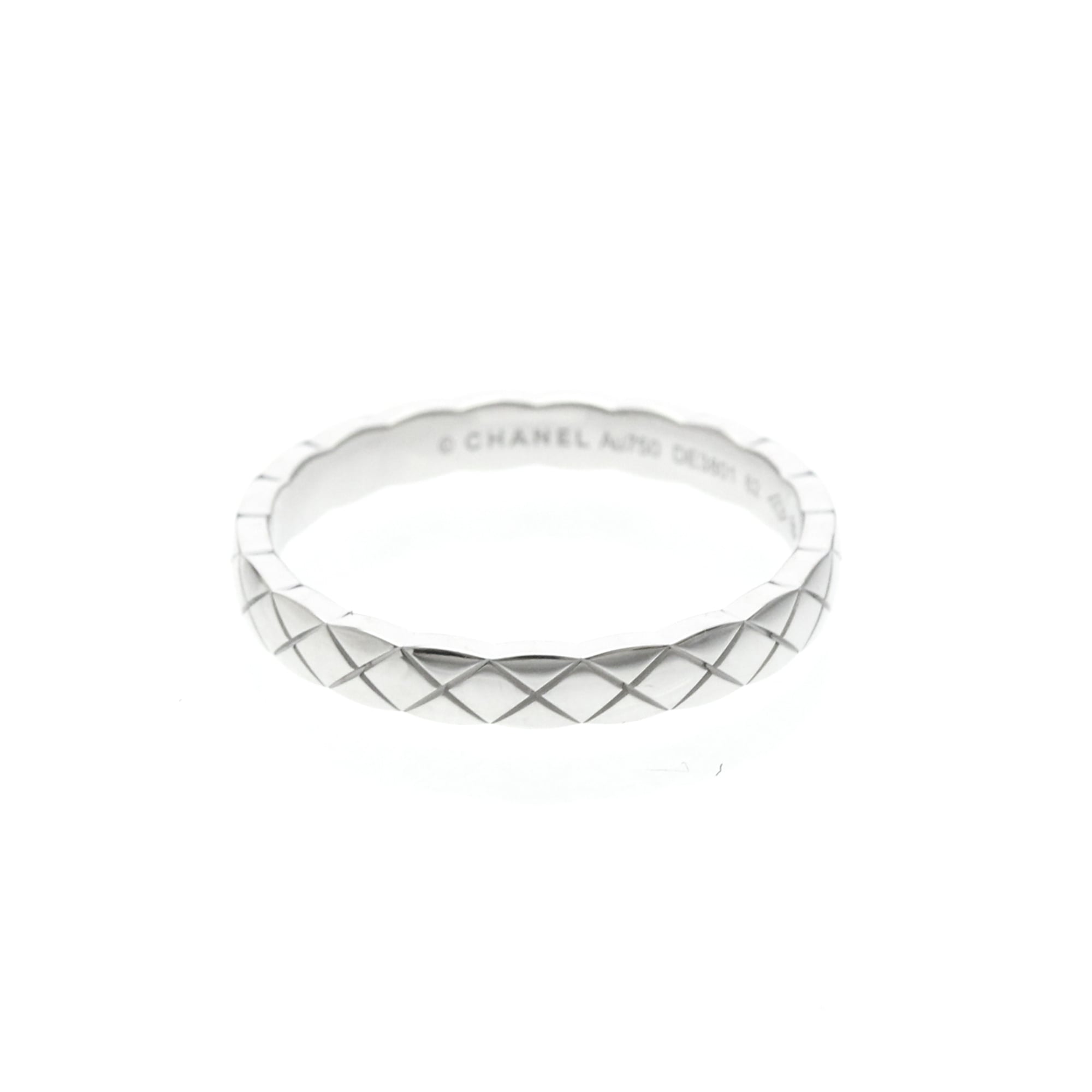 Chanel Coco Crush Ring Mini Model White Gold (18K) Fashion No Stone Band Ring Silver